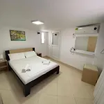 فندق Yard Paradise 3*