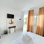Yard Paradise فندق ديرمي