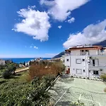 Yard Paradise 3*