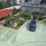 Yard Paradise ديرمي