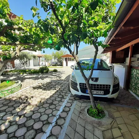 Yard Paradise Dhermi