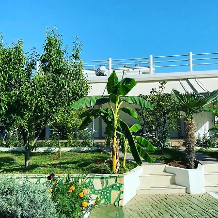 Hotel Yard Paradise Dhermi
