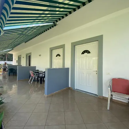 Yard Paradise Hotel Dhermi