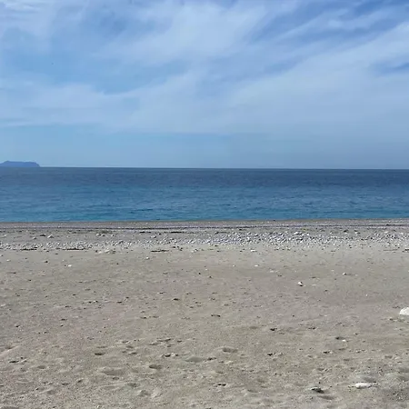 Hotel Yard Paradise Dhermi