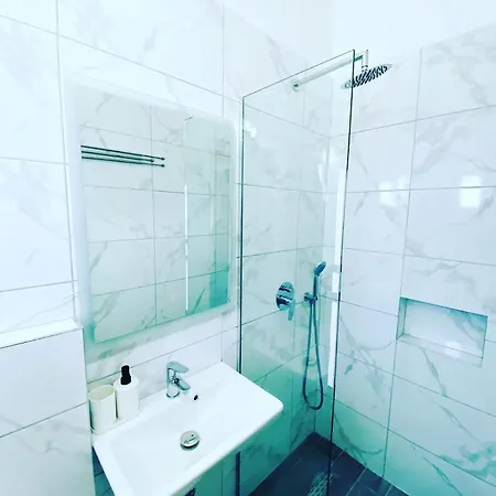 מלון Yard Paradise