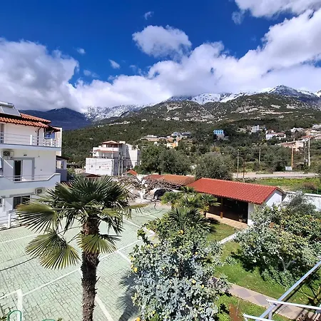 Yard Paradise 3* Dhërmi