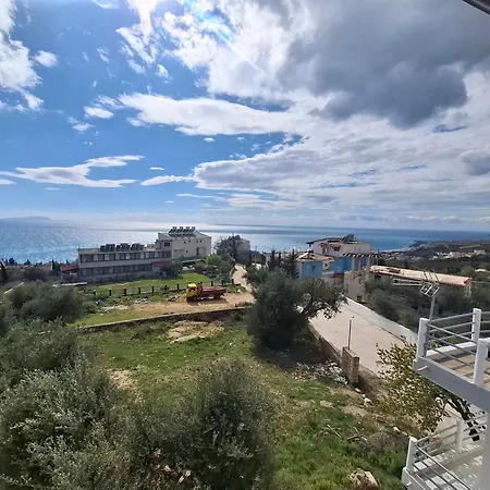 מלון Yard Paradise דרמי