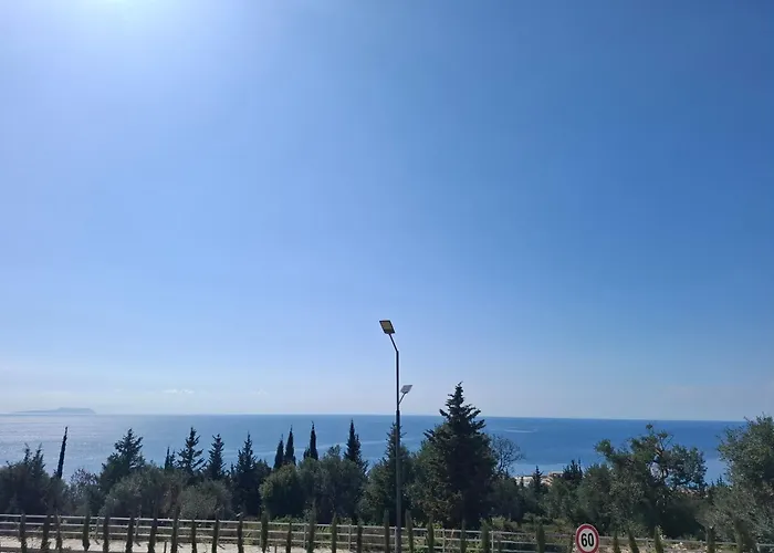 Hotel Yard Paradise Dhërmi